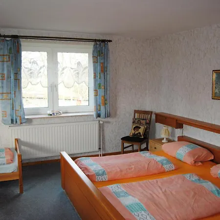 In Beliebtem Gaestehaus Mit Fahrradverleih In Laendlicher Gegend Windeby